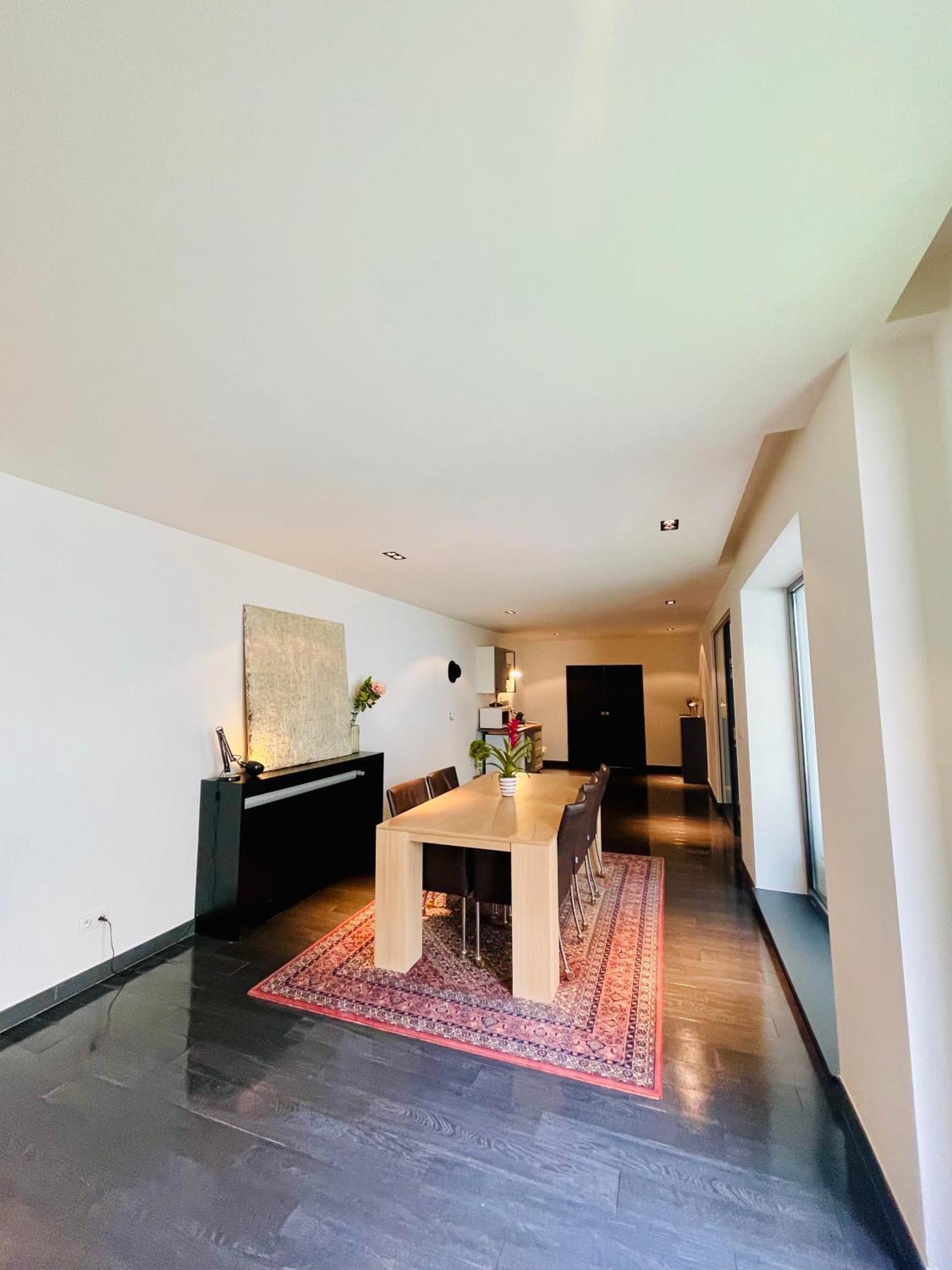 Down Town Spacious Loft Retreat With Private Parking Brussel Buitenkant foto